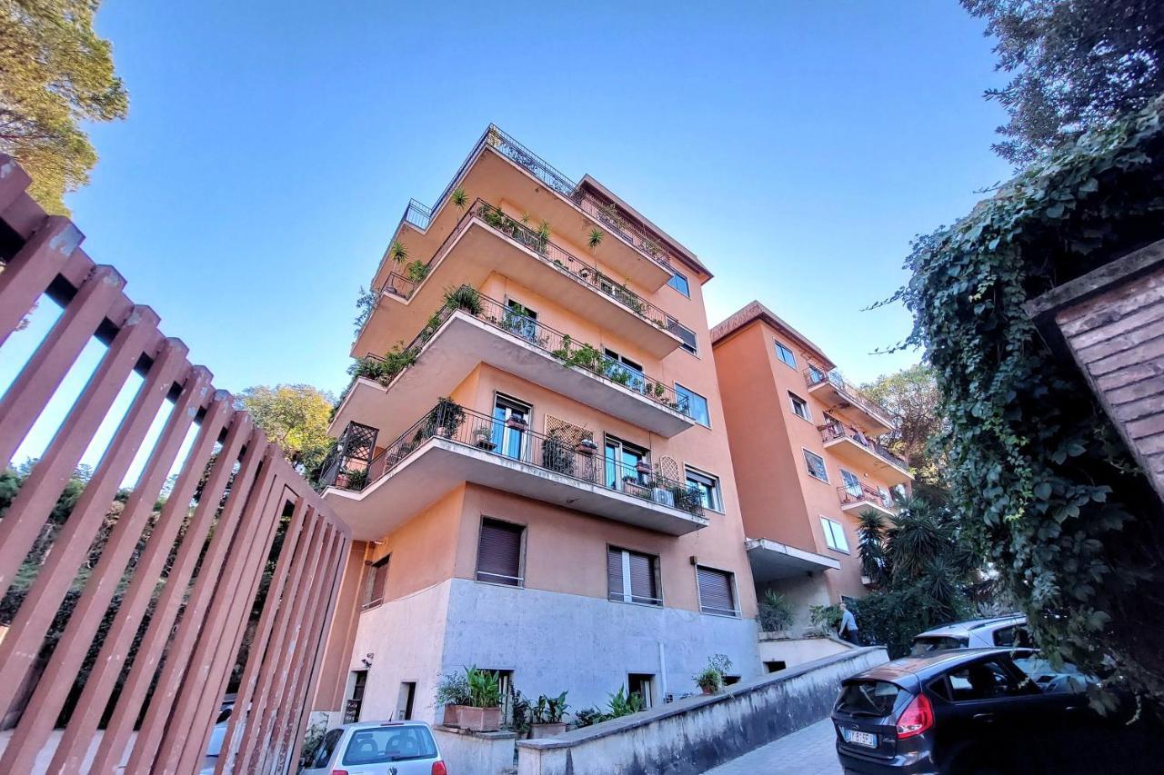 Druso Dream Apartment Colosseo Рим Екстер'єр фото