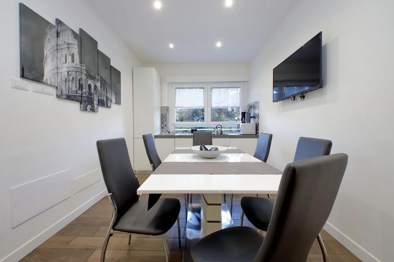 Druso Dream Apartment Colosseo Рим Екстер'єр фото